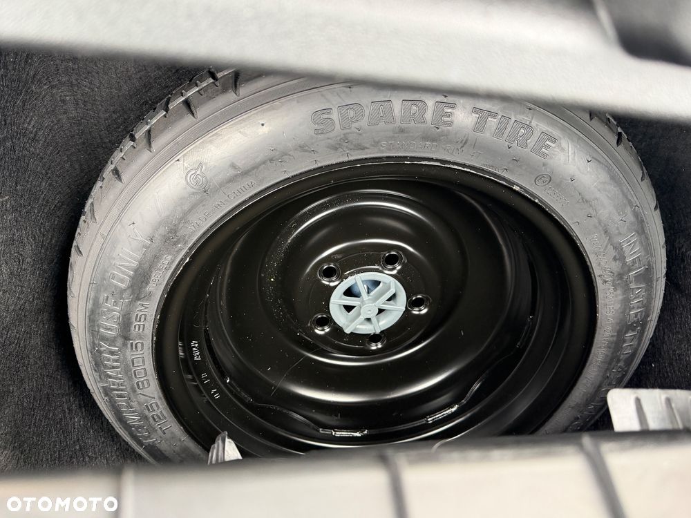 Hyundai ix20 1.4 blue - 21