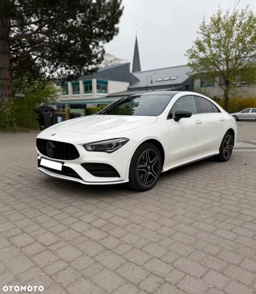 Mercedes-Benz CLA 250 7G-DCT AMG Line - 1