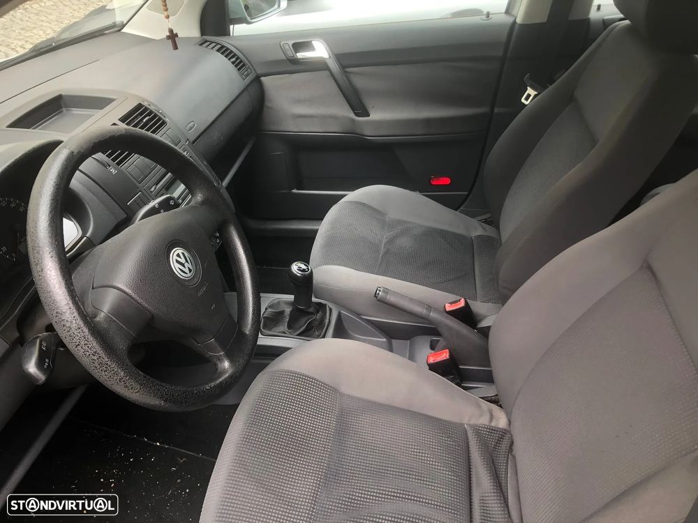 VW Polo 1.4 TDi BlueMotion - 8