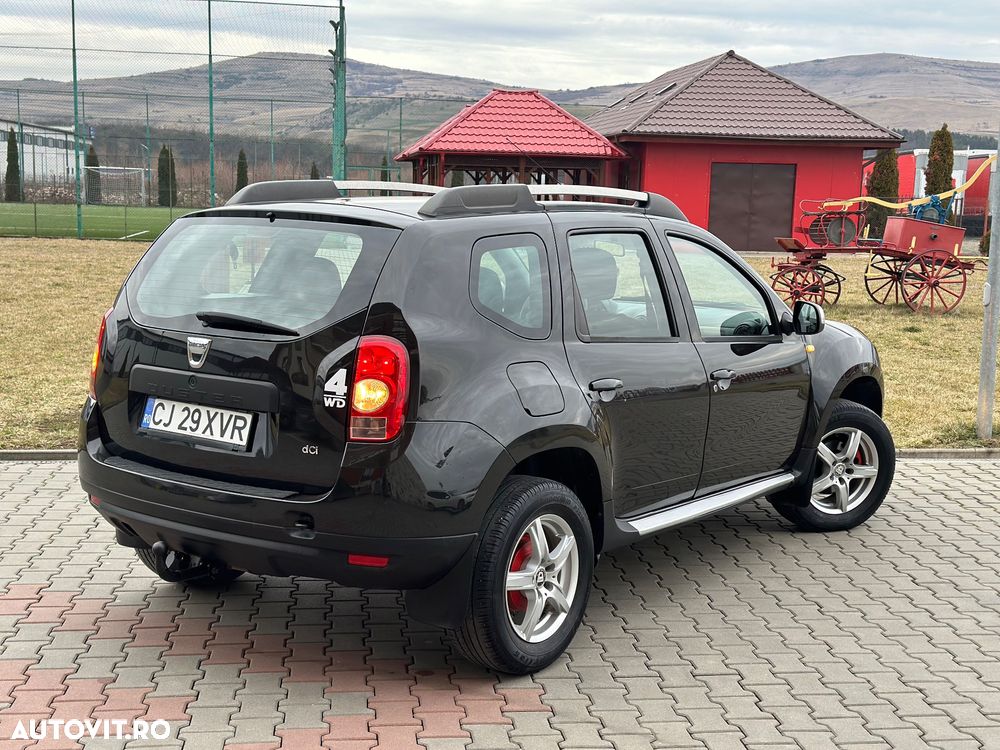 Dacia Duster dCi 110 FAP 4x4 Prestige - 4