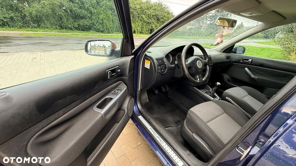 Volkswagen Golf - 13