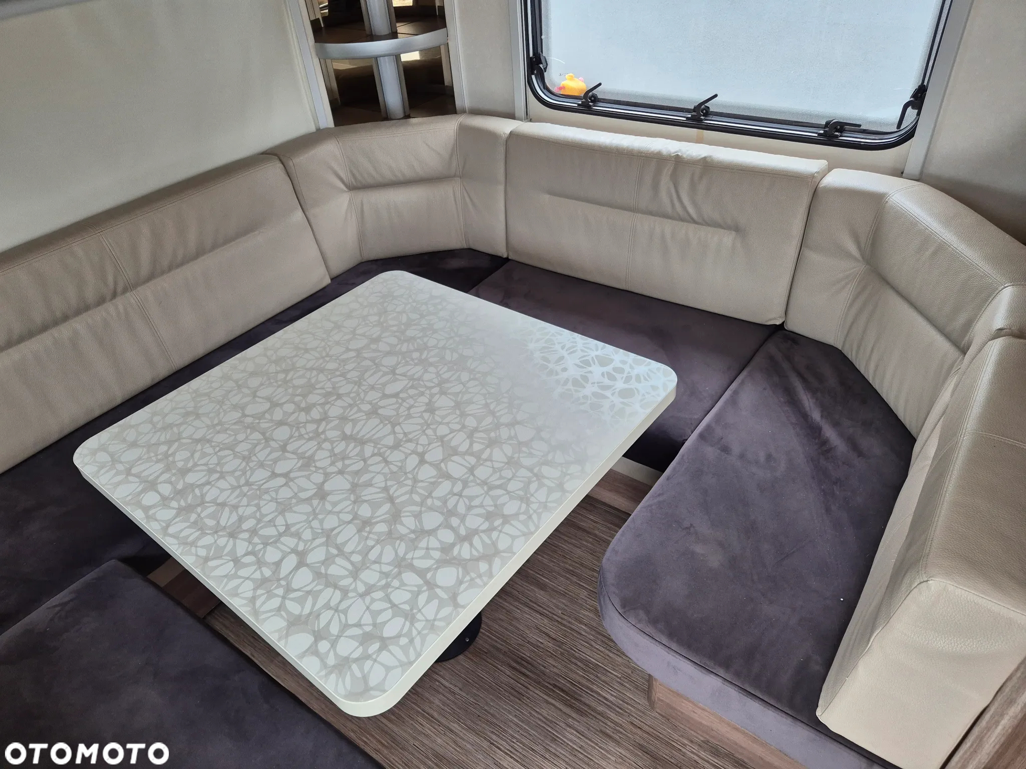 Hobby DE LUXE - 13