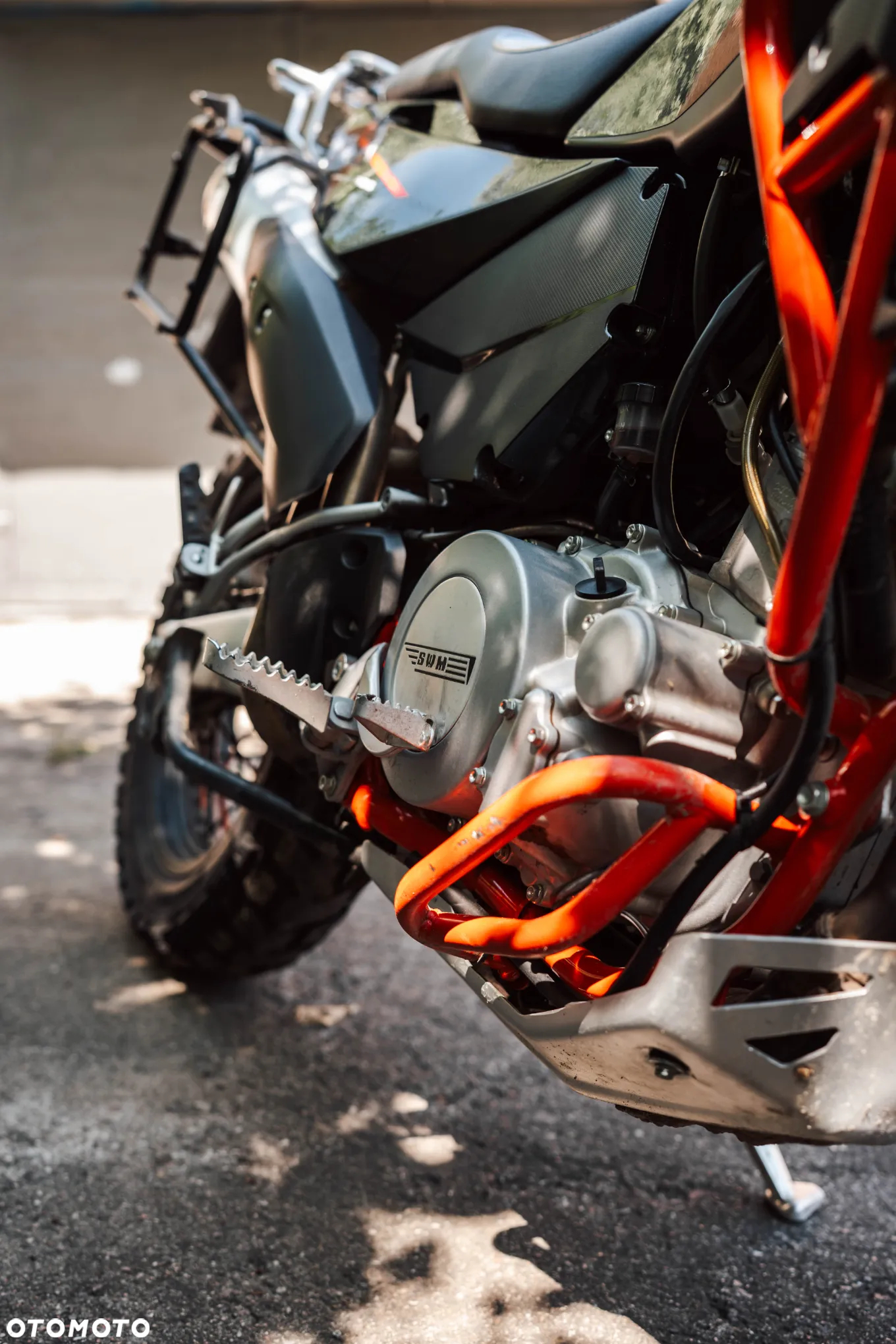 SWM Superdual X