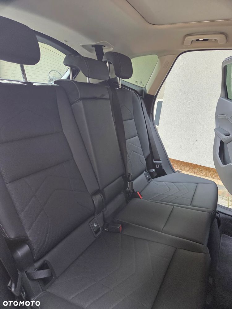 BMW Seria 2 - 40