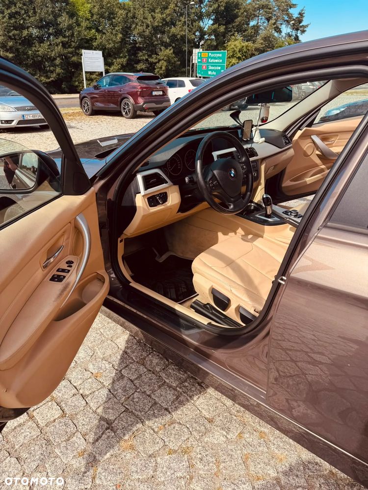 BMW Seria 3 318d - 10