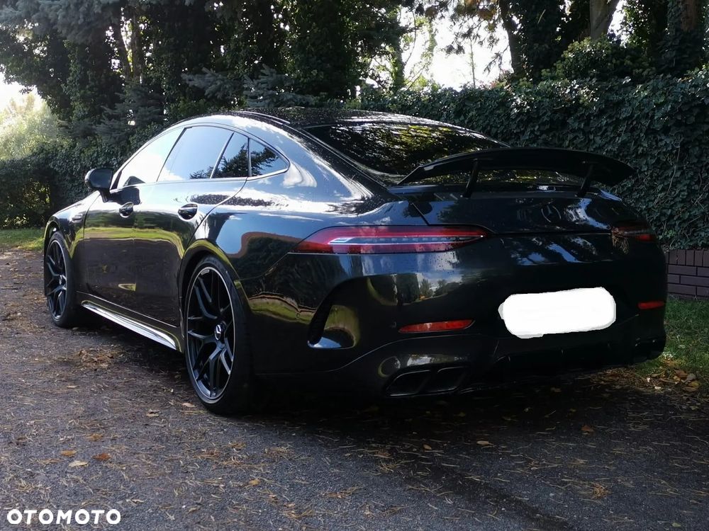 Mercedes-Benz AMG GT - 4