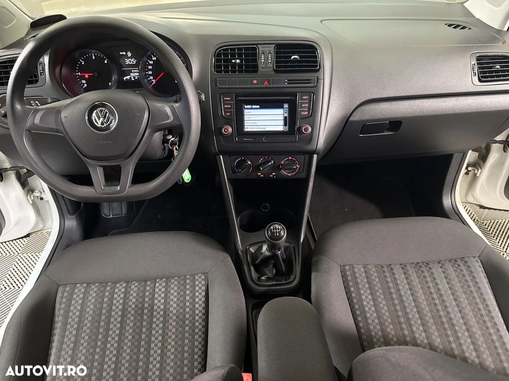 Volkswagen Polo - 10