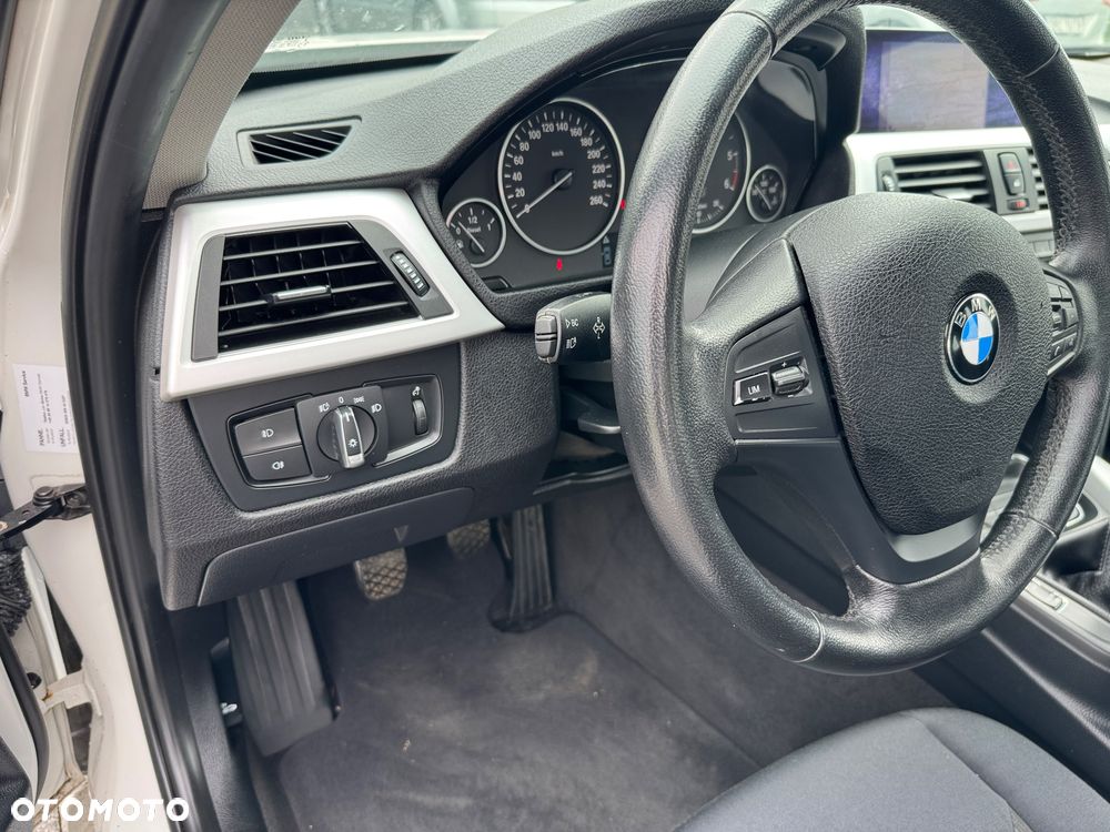 BMW Seria 3 316d Advantage - 18