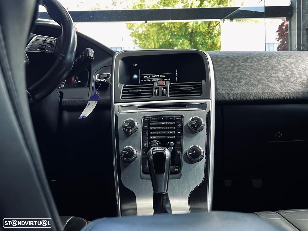 Volvo XC 60 2.0 D4 Volvo Ocean Race - 24