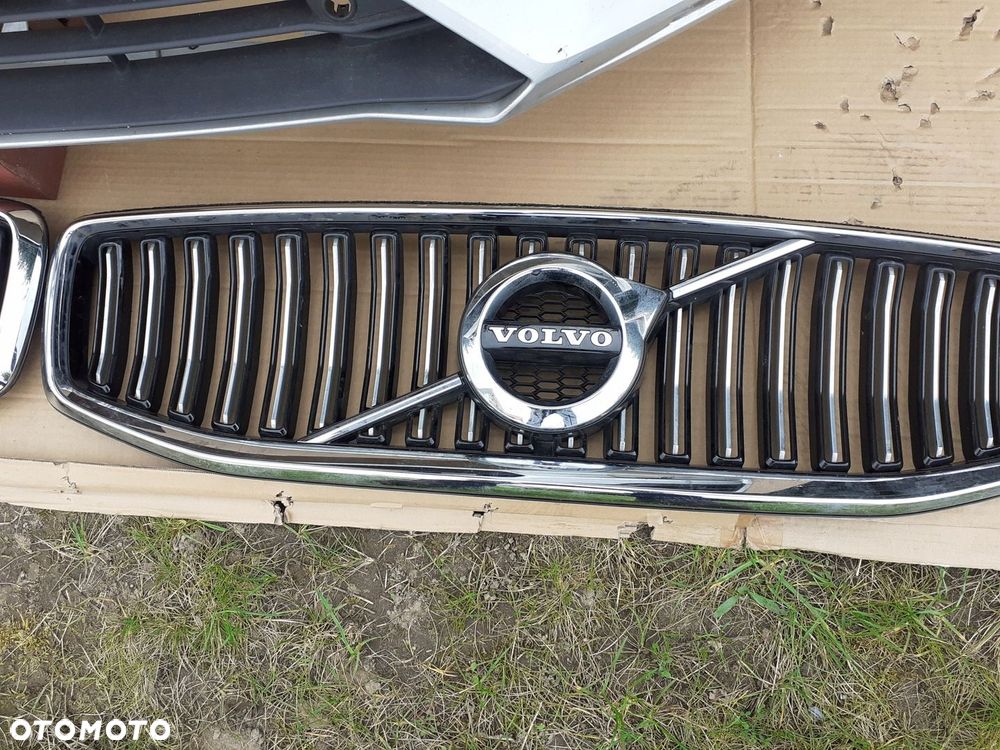 Zderzak przód Volvo S60 III V60 II 18-22r 31690589 - 9