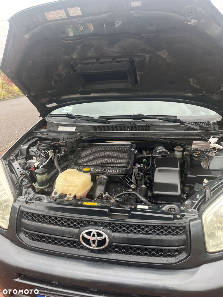 Toyota RAV4 2.0 D-4D 4x4 - 11