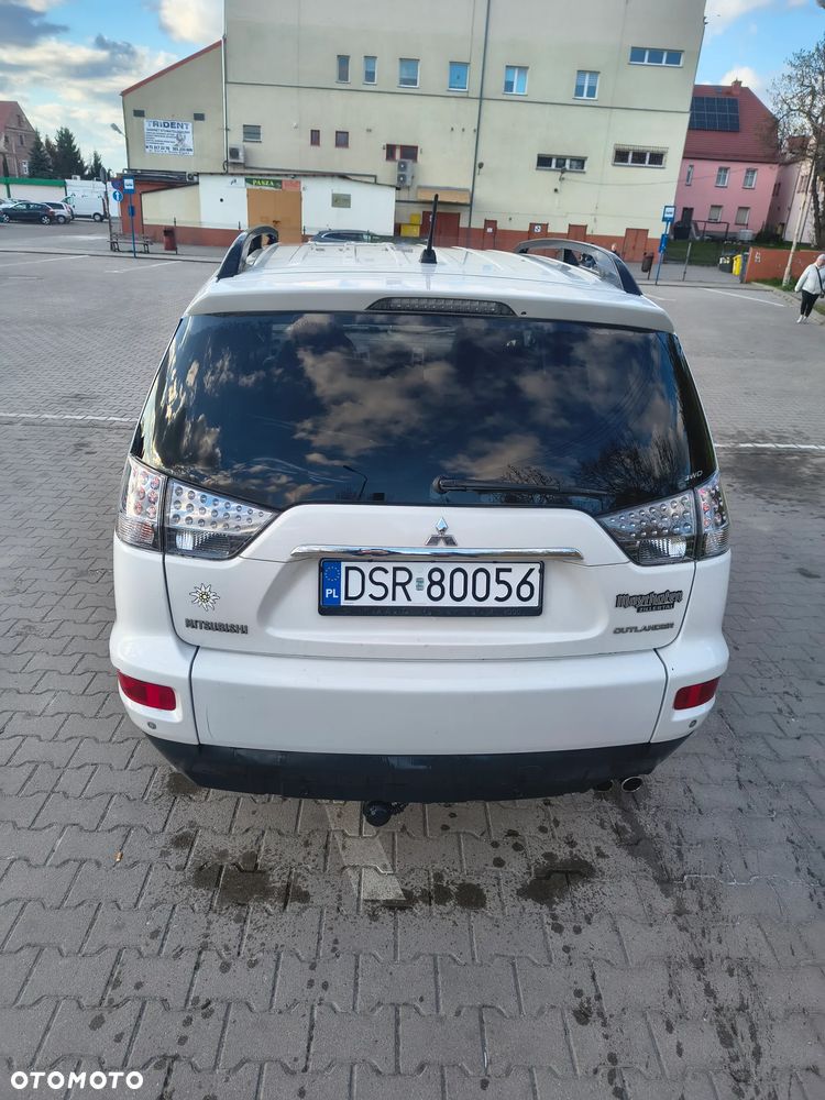 Mitsubishi Outlander 2.2 DI-D ClearTec 2WD Inform - 10