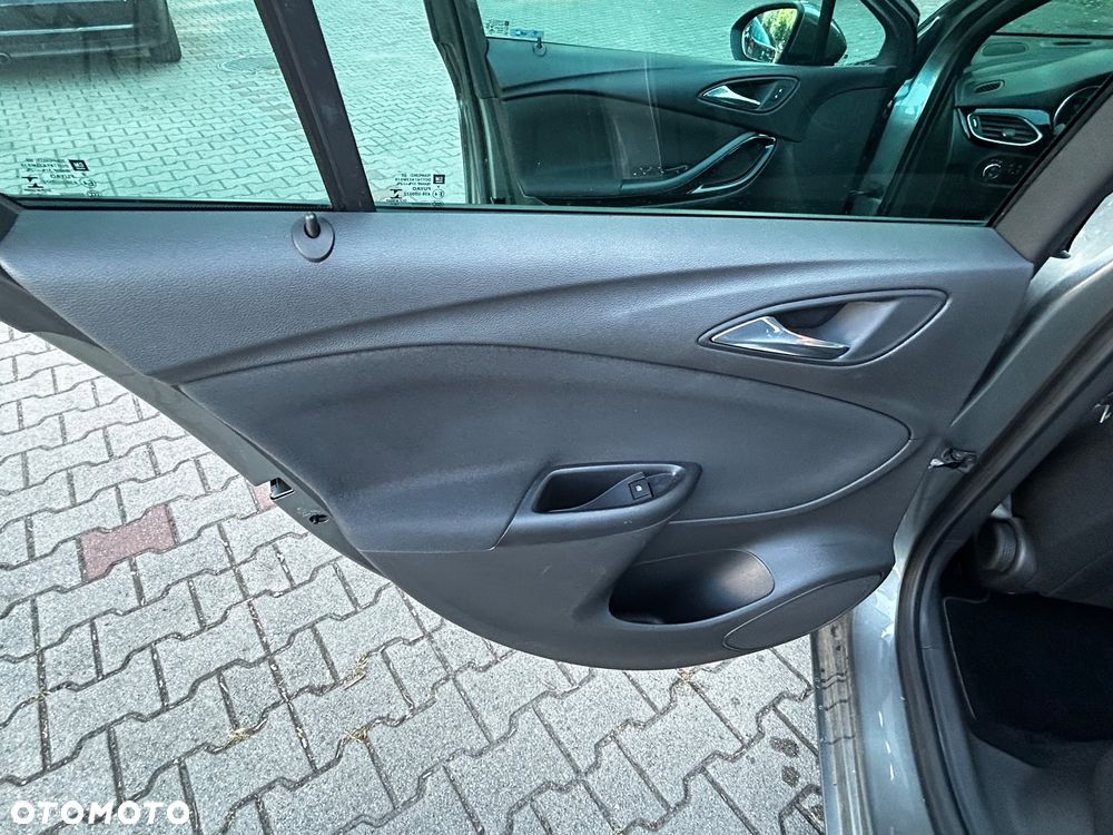 Opel Astra 1.4 Turbo Dynamic - 15