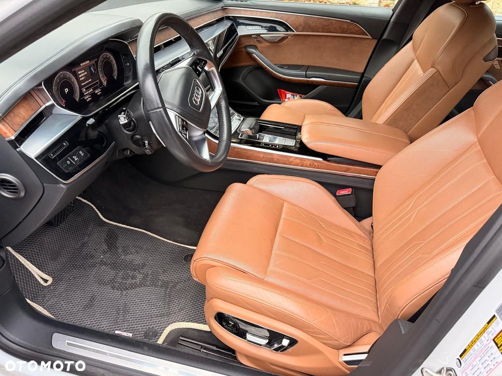 Audi A8 - 10