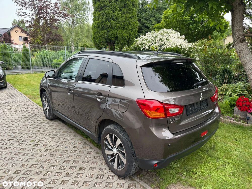 Mitsubishi ASX 1.6 2WD Plus - 19