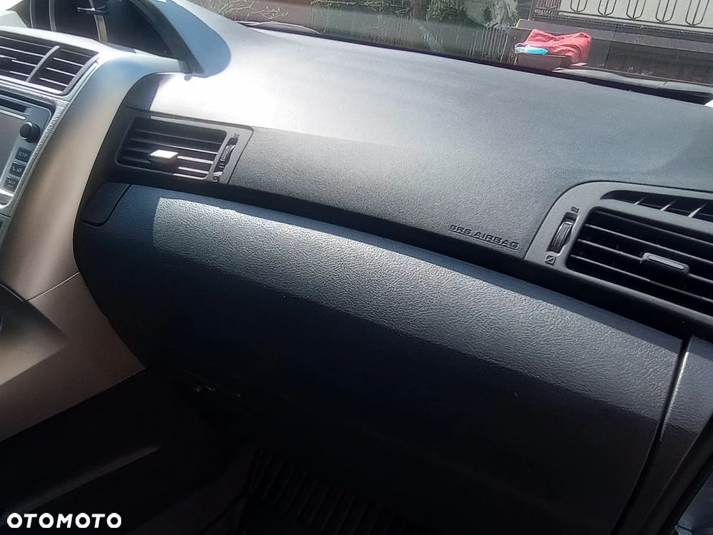 Toyota Verso 1.8 Travel - 12