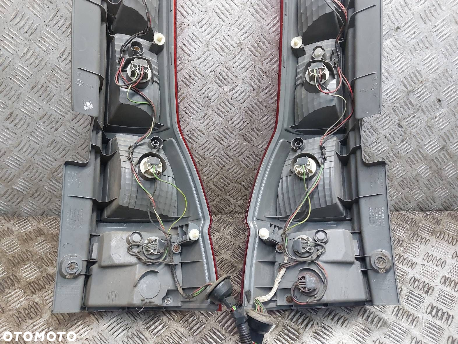 LAMPA LEWY TYŁ + PRAWY TYŁ ANGLIK HONDA CR-V III 3350A-SWW-E011 - 9
