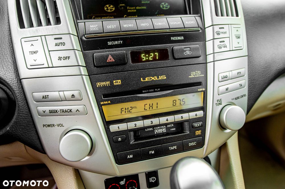 Lexus RX - 22