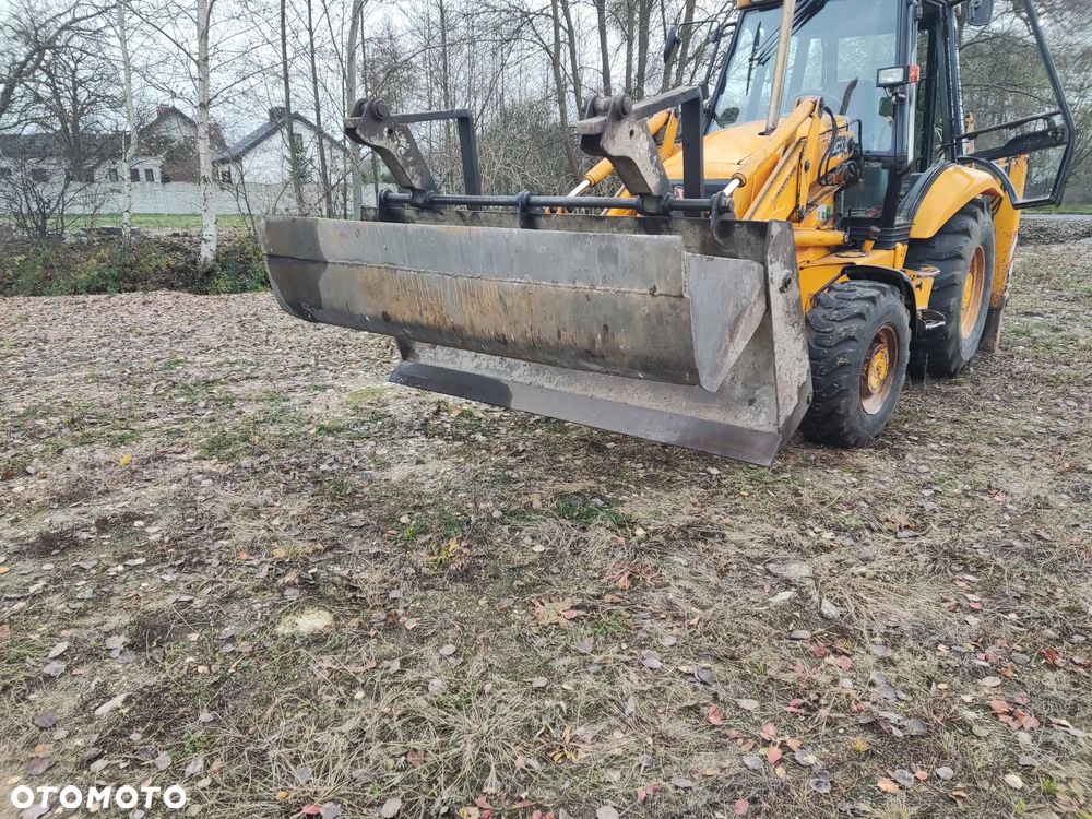 JCB 3CX Perinks - 12