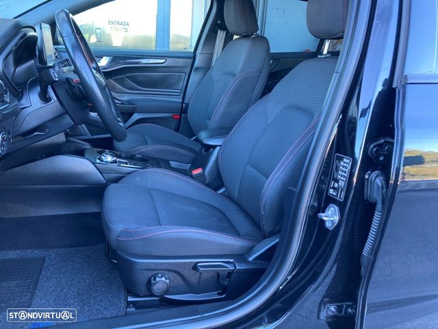 Ford Focus 1.0 EcoBoost ST-Line Aut. - 34