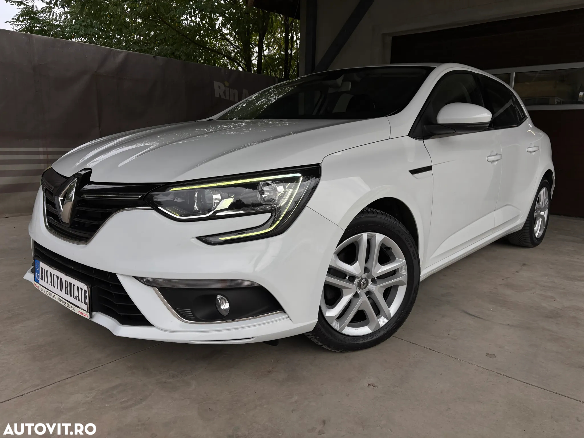 Renault Megane ENERGY dCi Zen - 3
