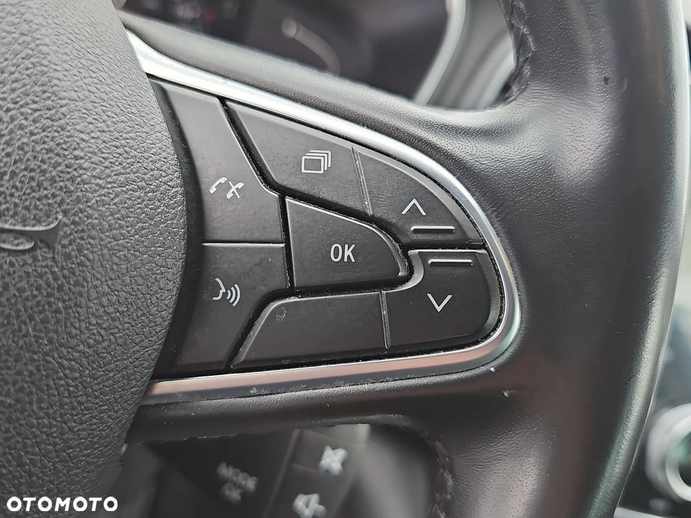 Renault Megane 1.3 TCe FAP Intens - 25