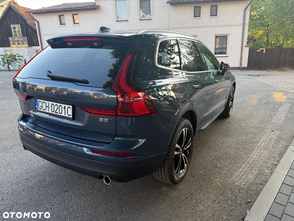 Volvo XC 60 D5 AWD Momentum - 5