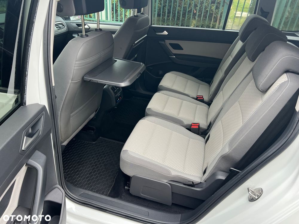 Volkswagen Touran 1.5 TSI EVO Comfortline DSG - 27