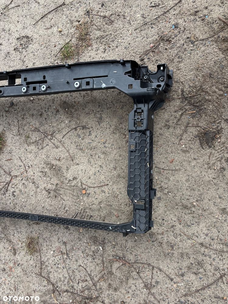 Pas przedni wzmocnienie VW PASSAT B9 - 2