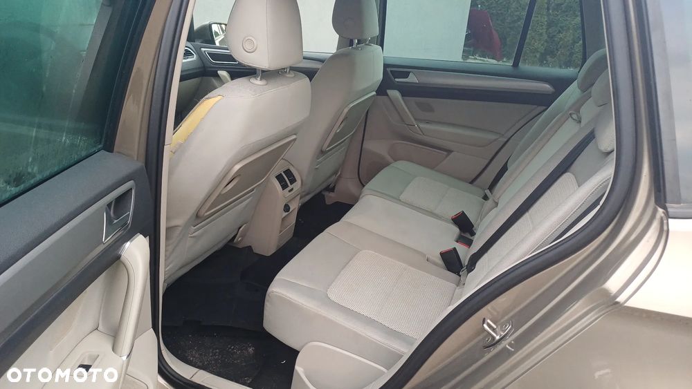 Volkswagen Golf Sportsvan 1.6 TDI BlueMotion Technology DSG Comfortline - 18