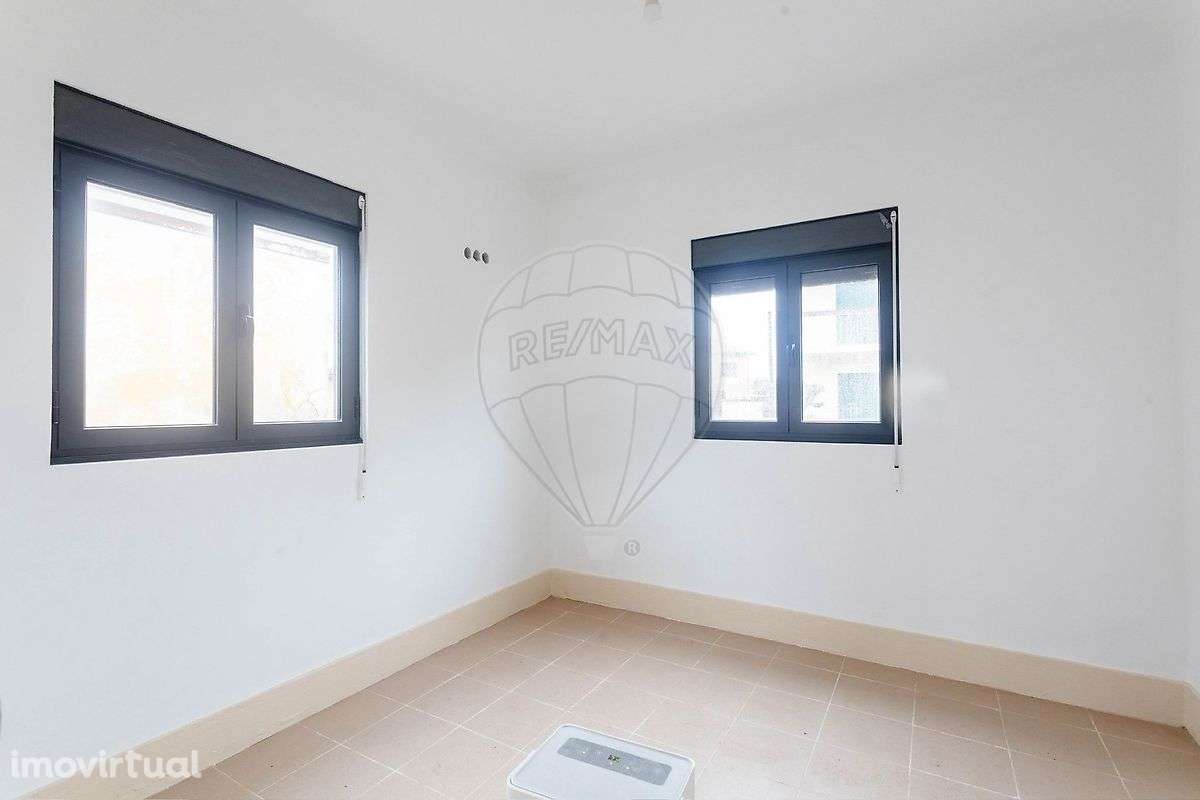 Moradia T3 para venda - Grande imagem: 2/15