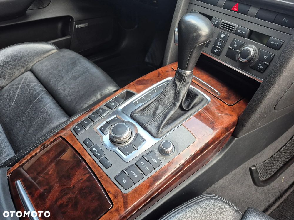 Audi A6 Avant 2.0 TFSI Multitronic - 33