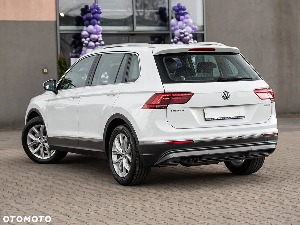 Volkswagen Tiguan - 9