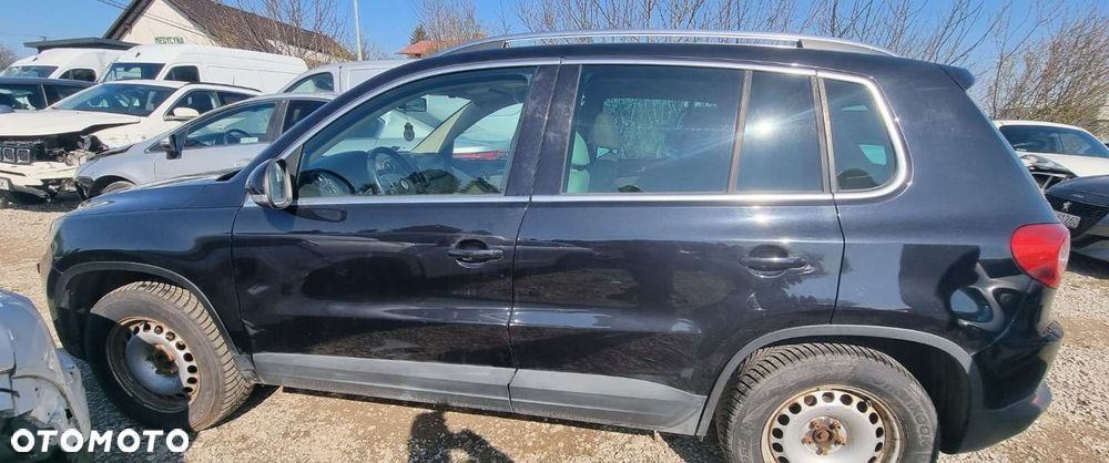 Volkswagen Tiguan - 17