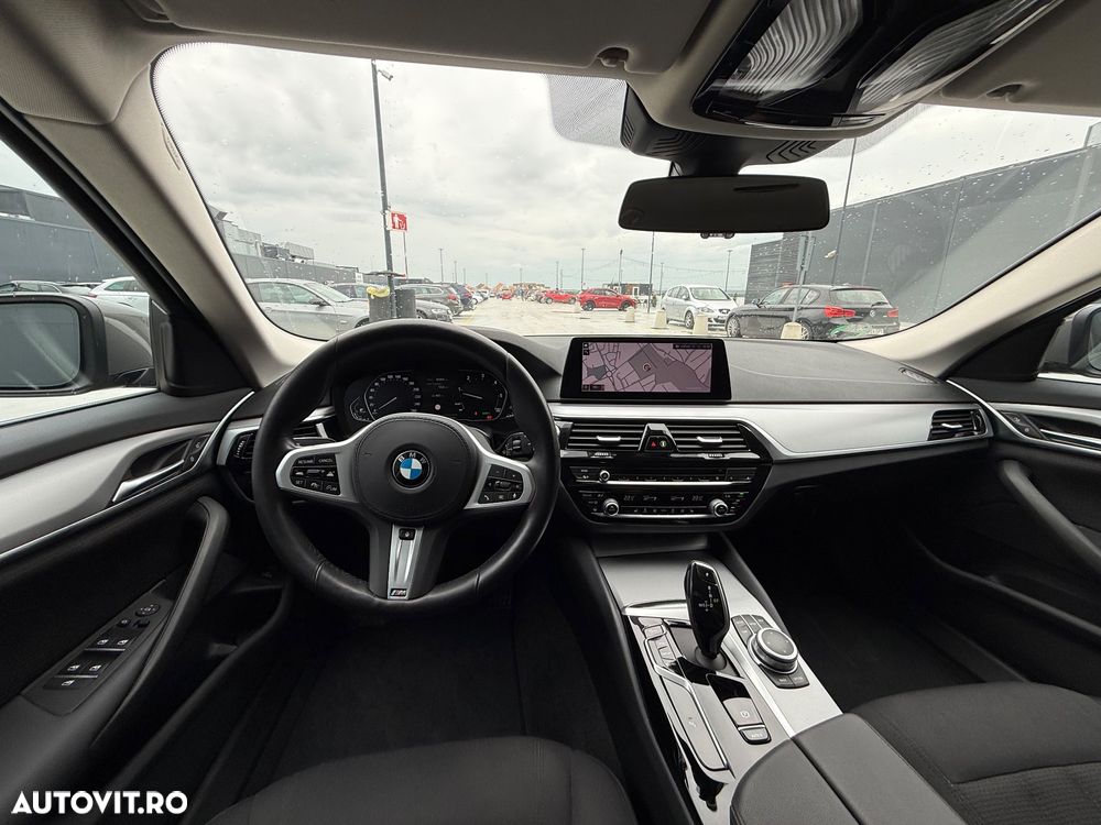 BMW Seria 5 520d AT MHEV - 14