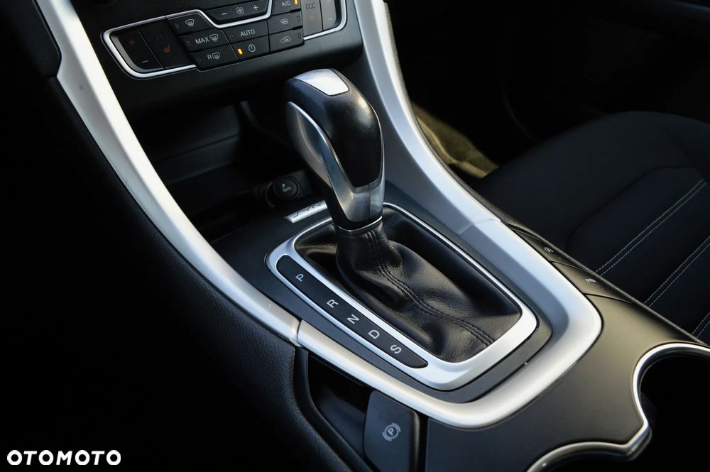 Ford Mondeo 2.0 TDCi Gold X (Trend) PowerShift - 23