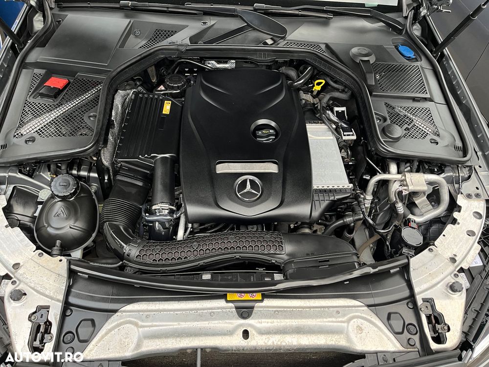 Mercedes-Benz C - 13