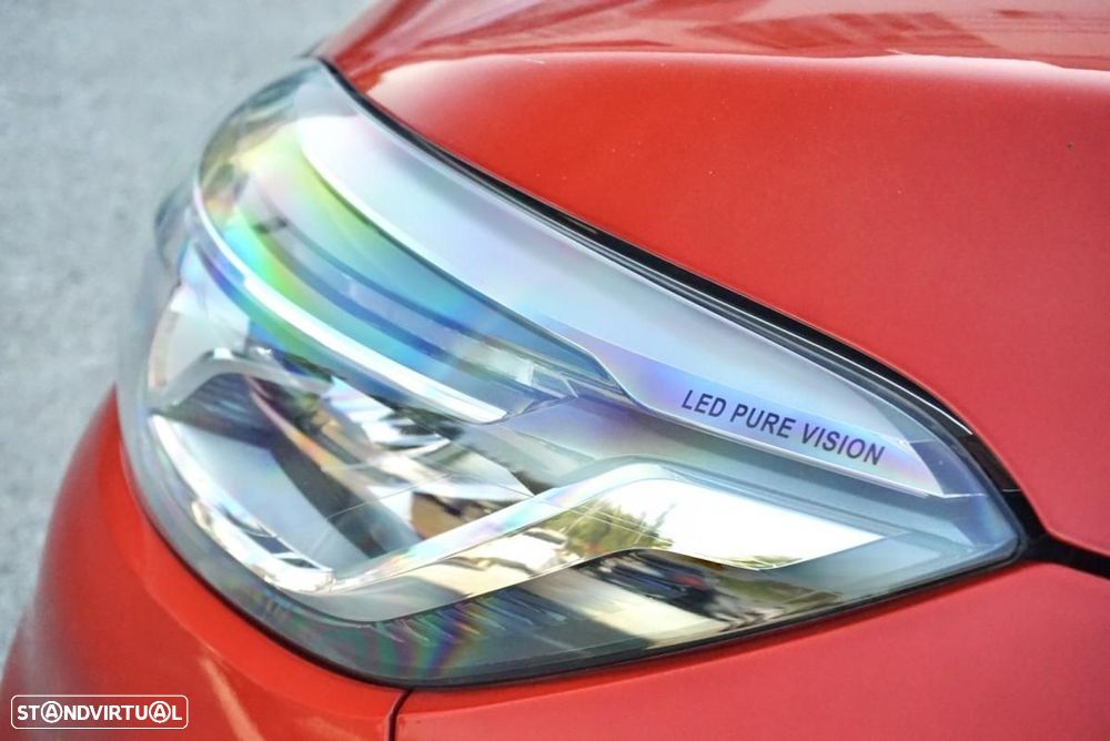 Renault Captur 1.5 dCi Red Edition — fotografia 17