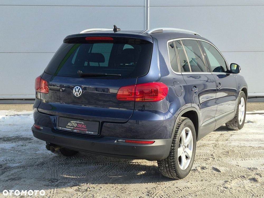 Volkswagen Tiguan - 10