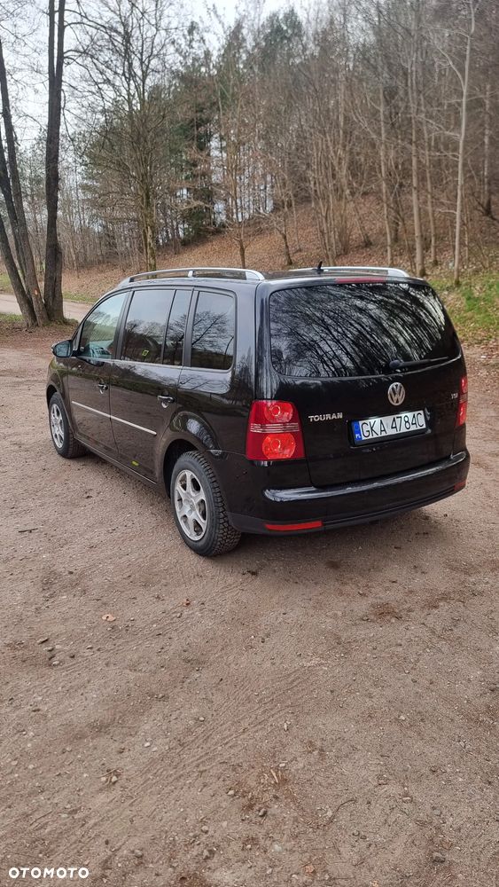 Volkswagen Touran 1.4 TSI Highline - 3