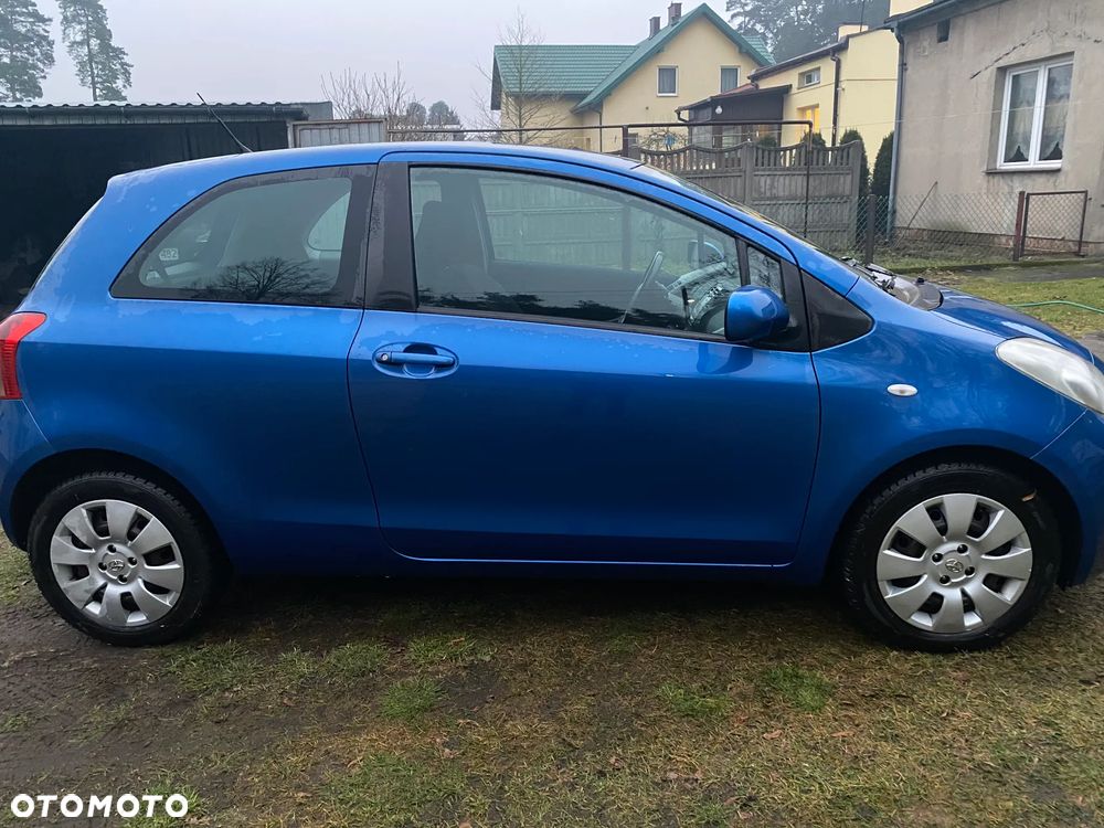 Toyota Yaris 1.0 VVT-i - 7