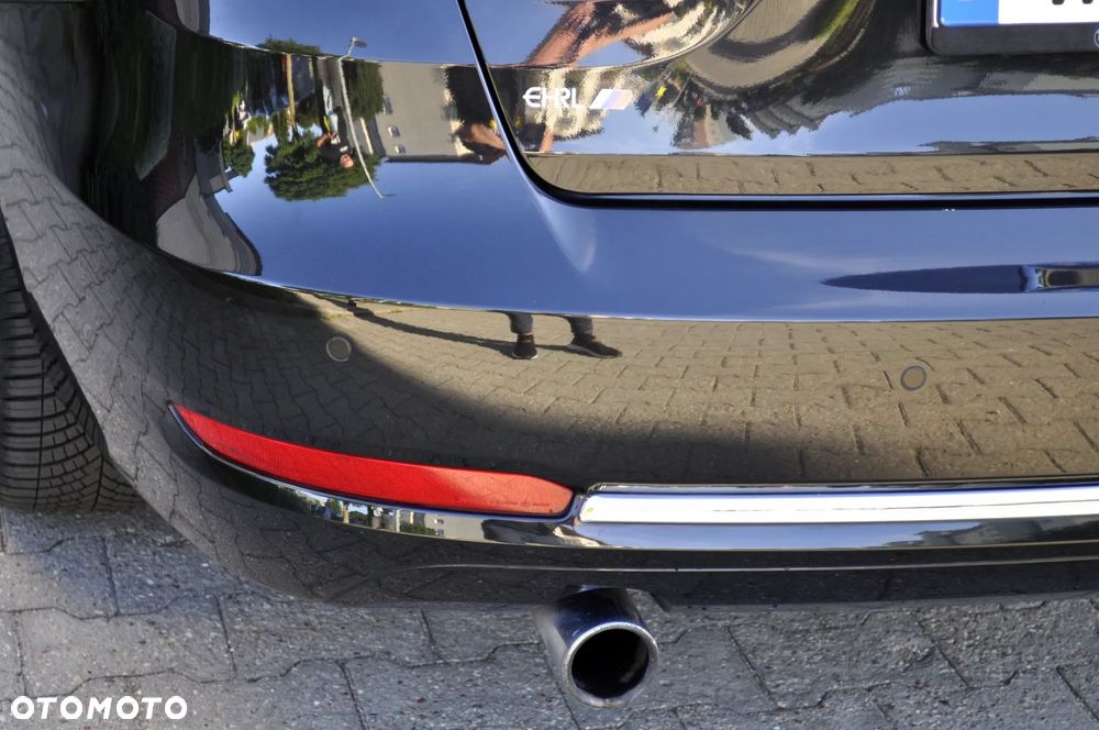 BMW 3GT 320i Luxury Line - 12