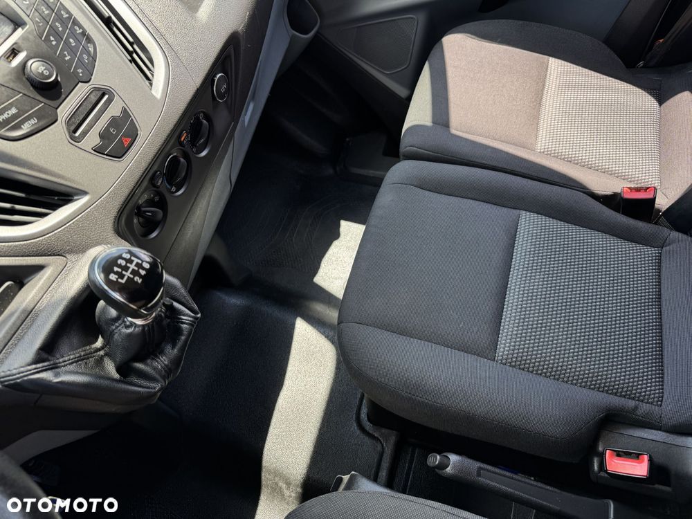 Ford Transit Custom - 26