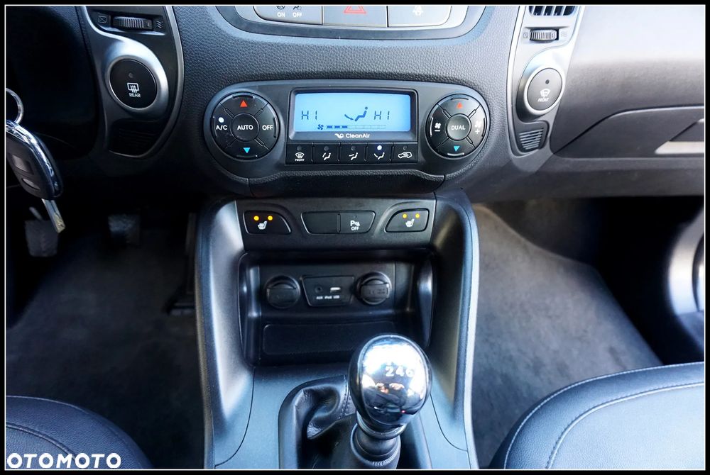 Hyundai ix35 1.7 CRDi 2WD blue Trend - 15