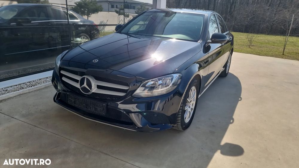 Mercedes-Benz C - 16