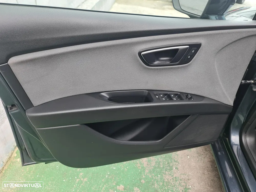 SEAT Leon ST 1.6 TDI Reference S/S - 13