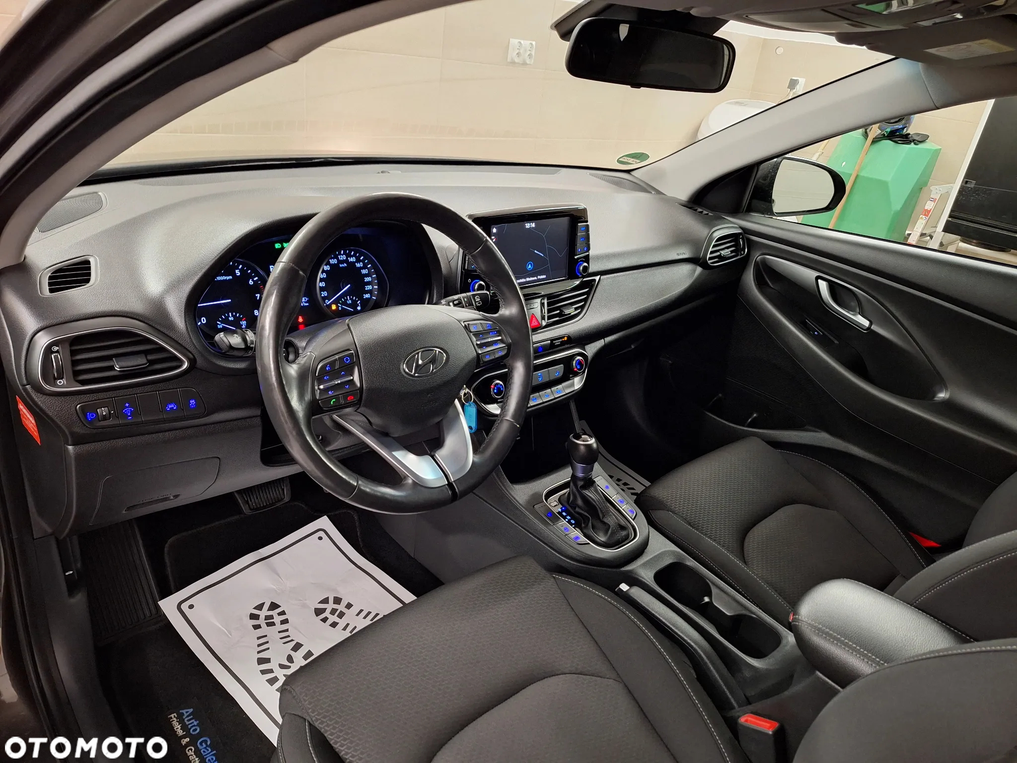 Hyundai i30 1.4 T-GDI DCT Premium - 16