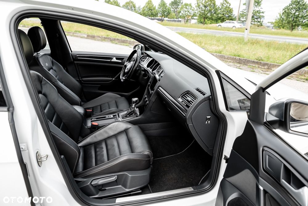 Volkswagen Golf 2.0 TSI BMT 4Mot R DSG - 24