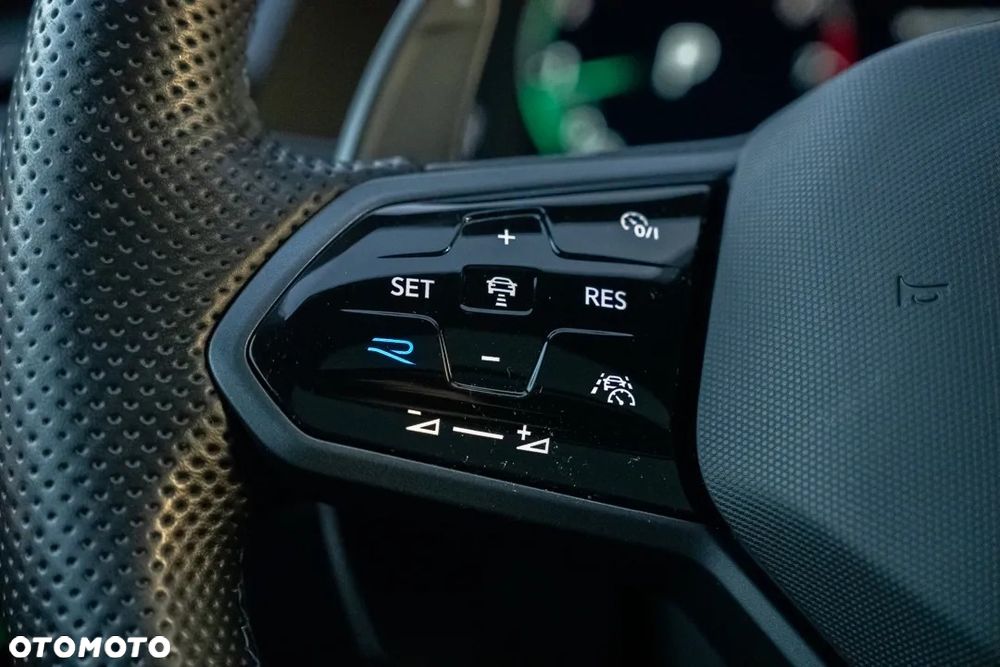 Volkswagen Arteon 2.0 TSI OPF 4Motion DSG R - 12