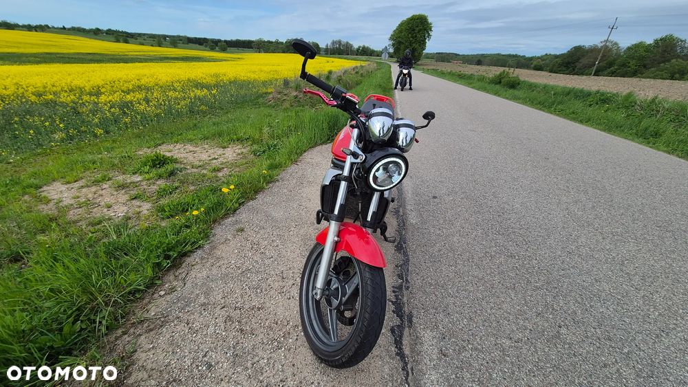 Kawasaki ER - 2